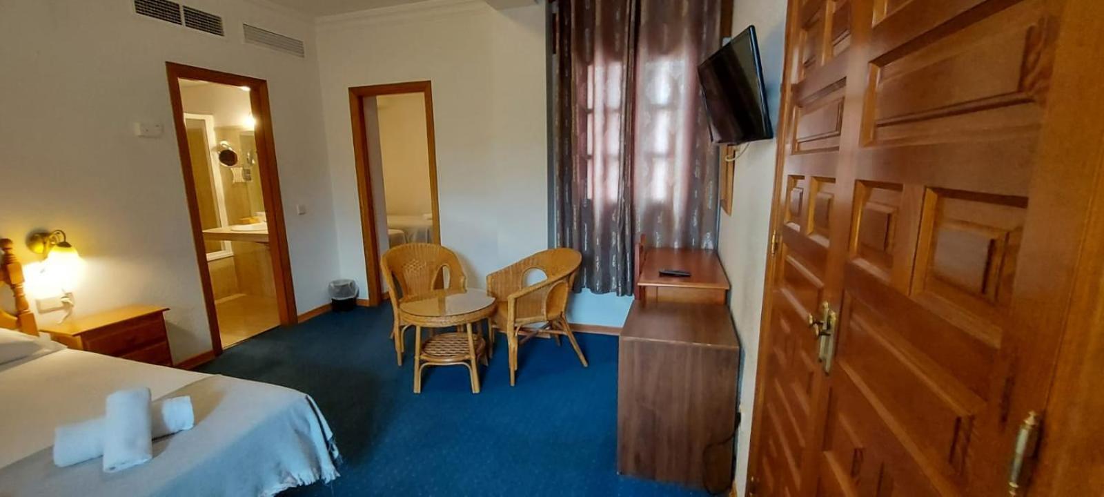 מאירנה דל אלקור Hotel Mairena מראה חיצוני תמונה