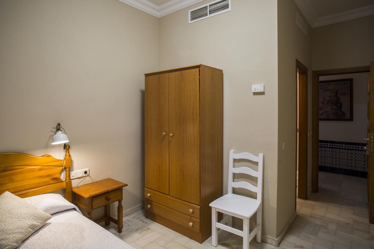 מאירנה דל אלקור Hotel Mairena מראה חיצוני תמונה