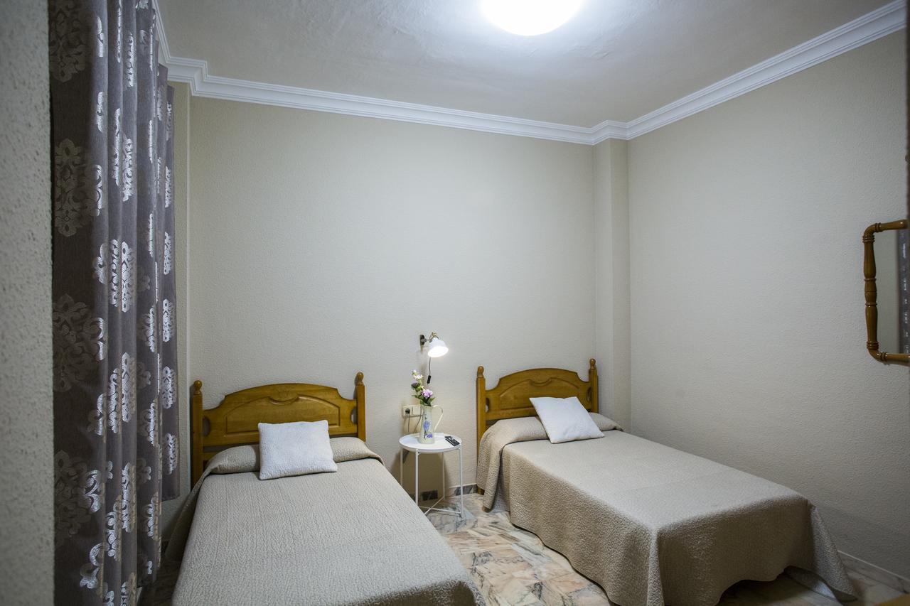 מאירנה דל אלקור Hotel Mairena מראה חיצוני תמונה