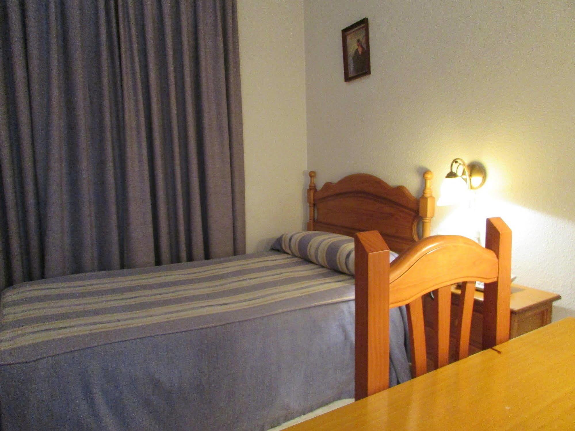מאירנה דל אלקור Hotel Mairena מראה חיצוני תמונה